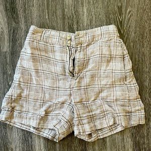 Madewell linen shorts with plaid pattern